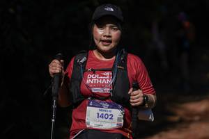 BIB: 1402
                            <button type="button" onclick="openModal(19234502)" class="btn btn-primary btn-sm float-right btn-popup" data-toggle="modal" data-target=".modal-high-quality">
                        <i class="fas fa-shopping-cart"></i> Add to Cart
                    </button>
                                            <button type="button" onclick="isThisMe(19234502, true)" class="btn btn-success btn-sm float-right btn-popup btn-isme hidden" data-toggle="tooltip" data-placement="bottom" title="นี่คือรูปของคุณใช่ไหม คลิกที่นี่เพื่อเอาเข้าอัลบั้ม">
                        <i class="fas fa-plus"></i> Add to album
                    </button>
                    <button type="button" onclick="isThisMe(19234502, false)" class="btn btn-warning btn-sm float-right btn-popup btn-isnotme hidden">
                        <i class="fas fa-ban"></i> Remove from album
                    </button>